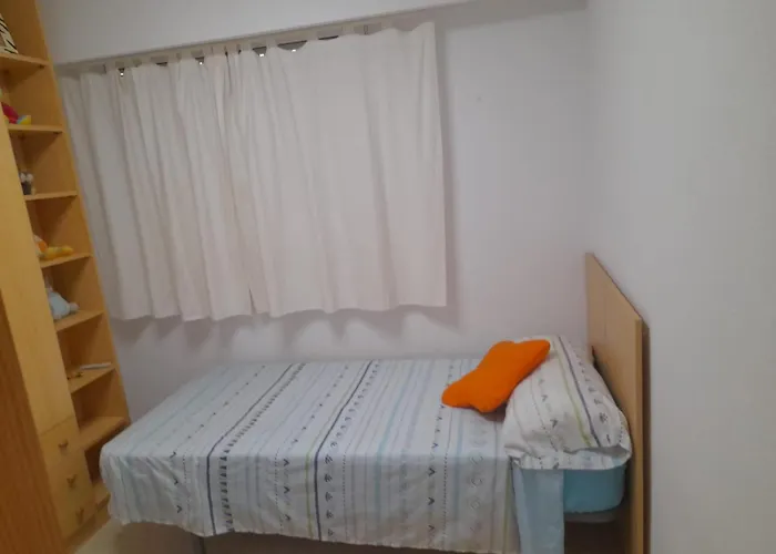 Apartamento Con Gran Terraza, Piscina Y Con Vistas Al Mar, A Solo 50 M De La Playa