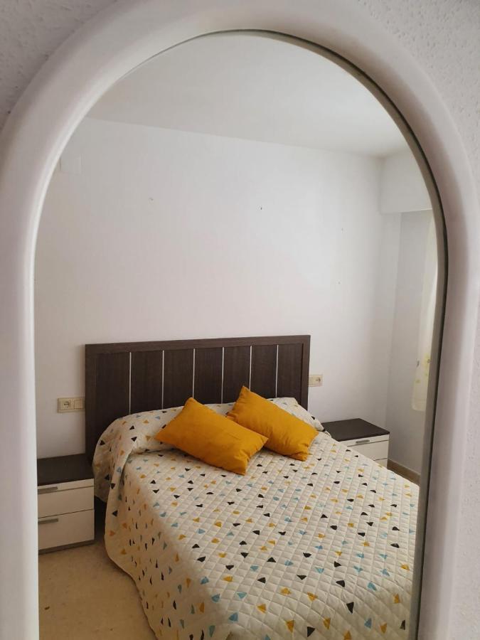 Con Gran Terraza, Piscina Y Con Vistas Al Mar, A Solo 50 M De La Playa Apartament Daimus